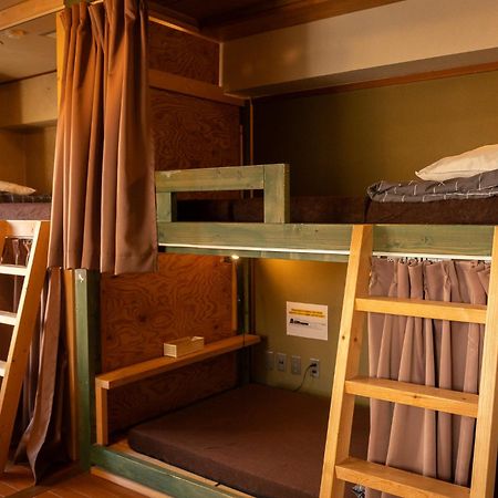 Хостел Local Knot Backpackers Нагано Экстерьер фото